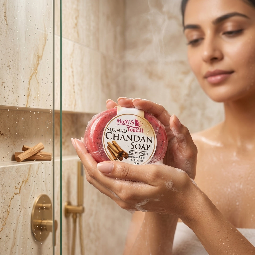 MoM'S TouCH ® SuKHAD CHANDAN SoAP | SooTHIliNG ReLieF FoR iRRiTATeD SKiN | WiTH VITAMIN-E & NEEM EXTRACT | BoDY WASH | 90gm |