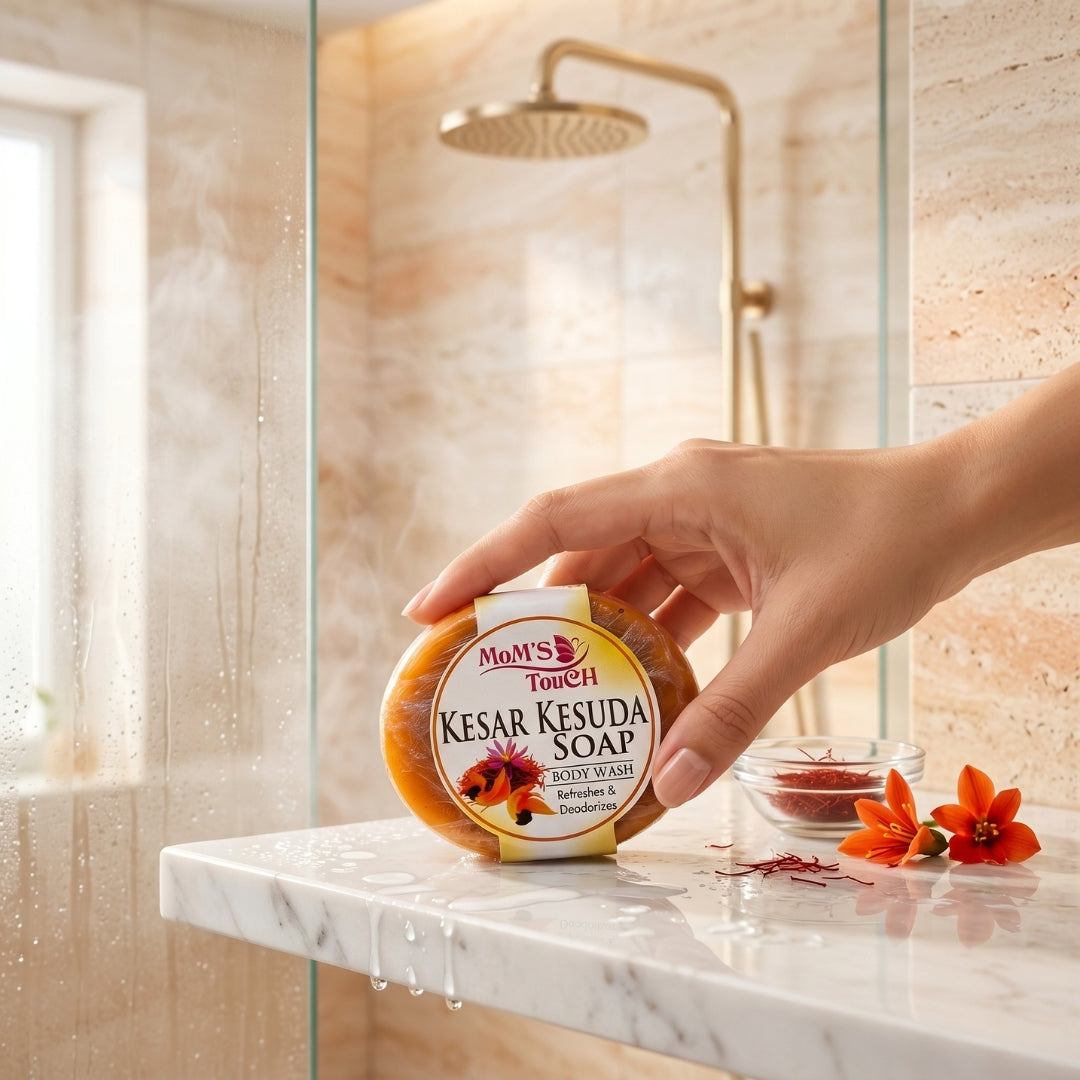 MoM'S TouCH ® KeSAR KeSuDA SoAP | ReFReSHeS & DEoDoRiZeS | WiTH VITAMIN-E & NEEM EXTRACT | BoDY WASH | 90gm |